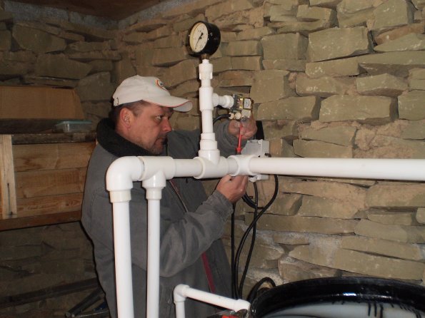 2011 03 30 Installation of Pump and Auxilary Equipment in Pump House 1_595 2011 03 30 Installation of Pump and Auxilary Equipment in Pump House 1_595